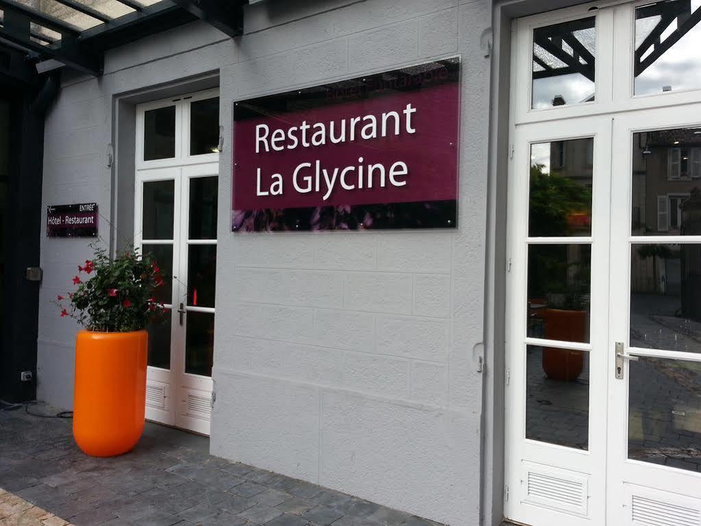 Logis Hotel-Restaurant Le Fontarabie Fontenay-le-Comte Exterior foto